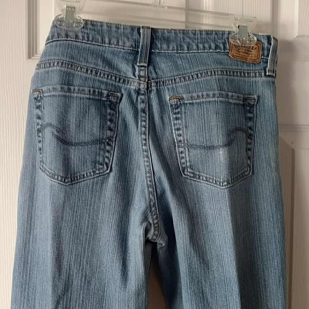 Levis Jeans - Picture 4 of 5